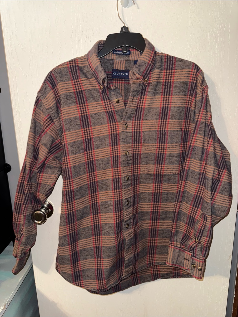 Gant Men's Plaid Button-Down Shirt in Brown and Red